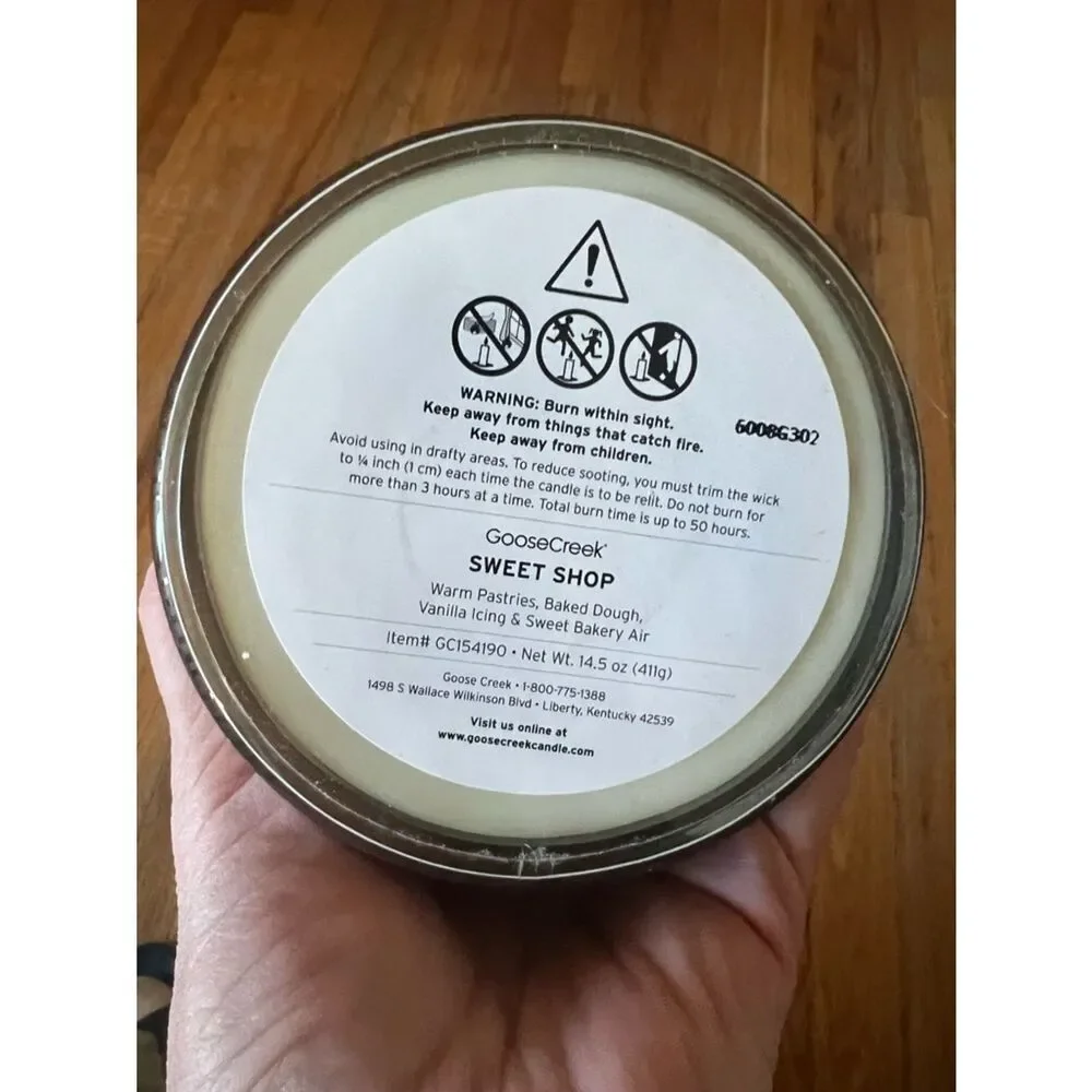 Goose Creek Sweet Shop 3-Wick Candle - BRAND NEW YUMMY
